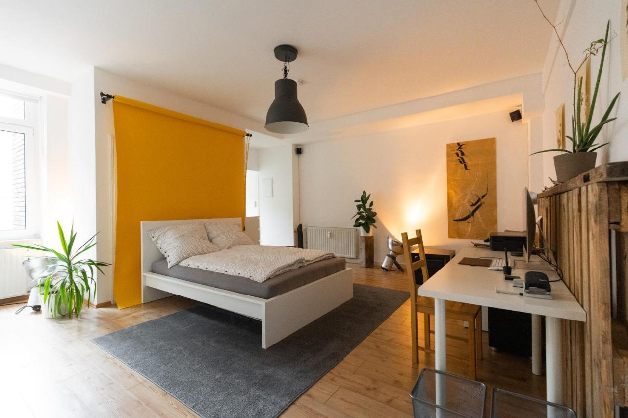 230 M2 Loft Mit Eigenem Wintergarten Mit Tischtennis & Dart, Kostenloser Parkplatz Erfurt Bagian luar foto