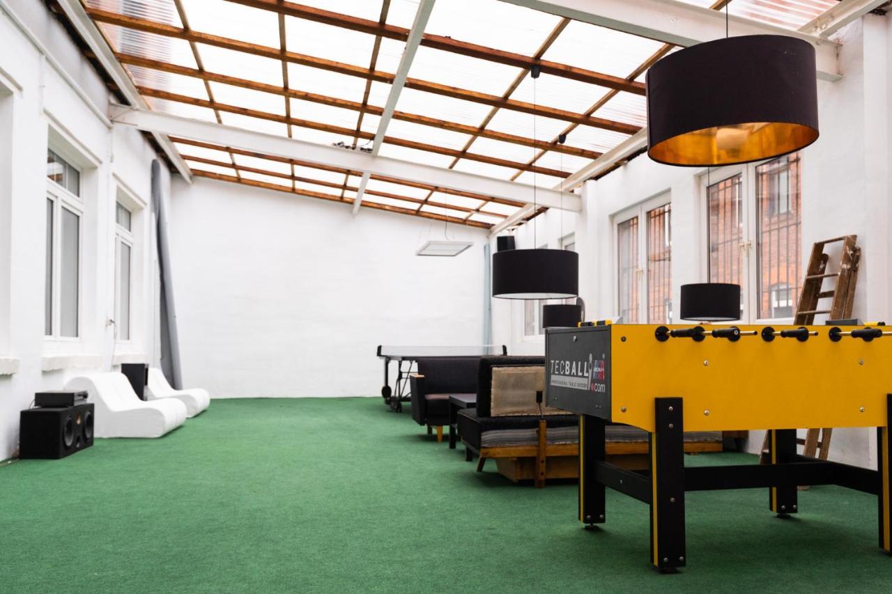 230 M2 Loft Mit Eigenem Wintergarten Mit Tischtennis & Dart, Kostenloser Parkplatz Erfurt Bagian luar foto